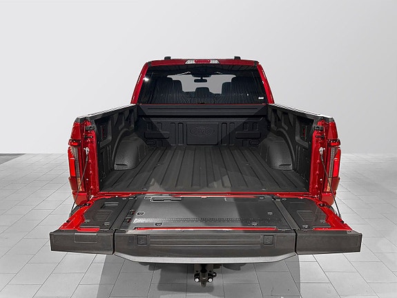 Ford F-150 8 of 30