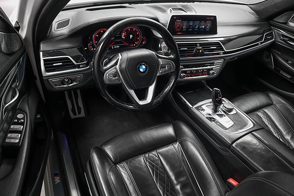 BMW 730 8 of 26