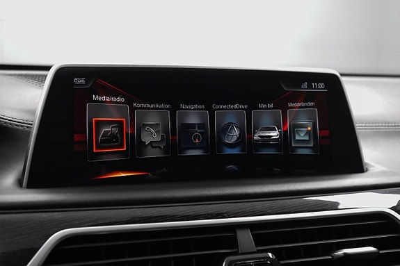 BMW 730 13 of 26