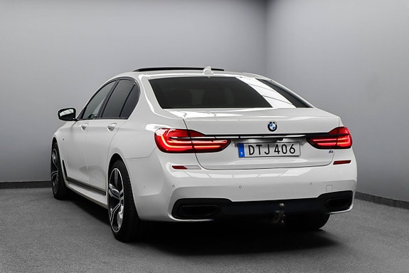 BMW 730 7 of 26