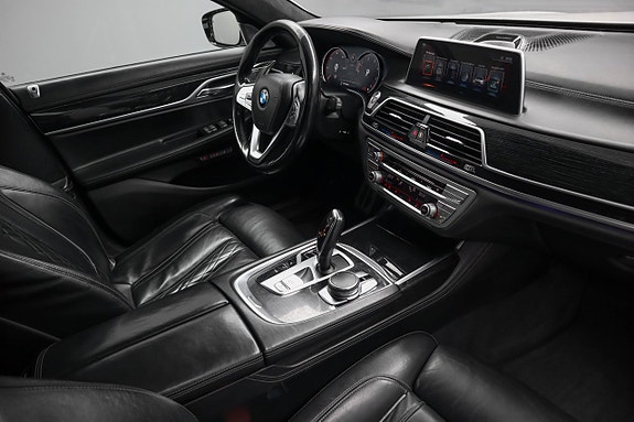 BMW 730 10 of 26