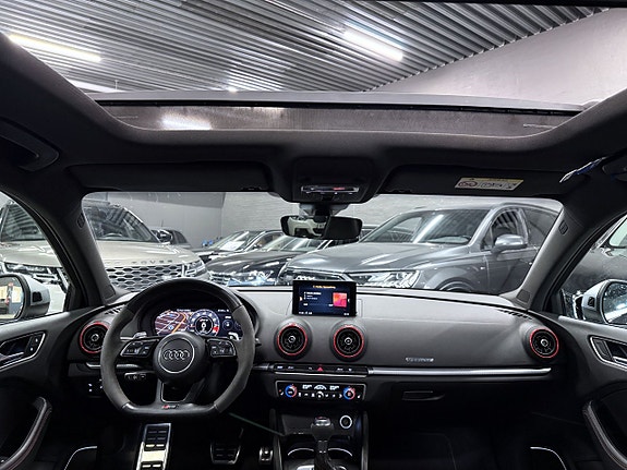 Audi RS3 13 of 22
