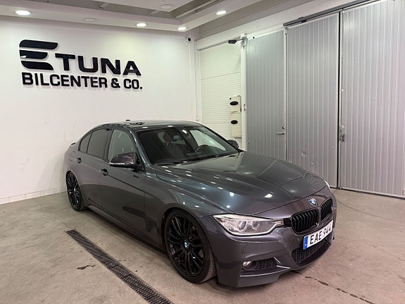 BMW 320 3 of 5
