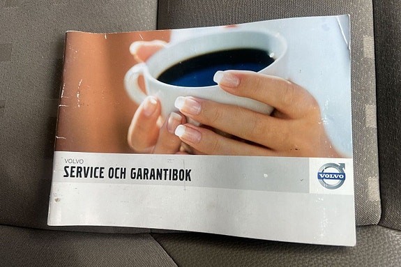 Volvo V70 16 of 23