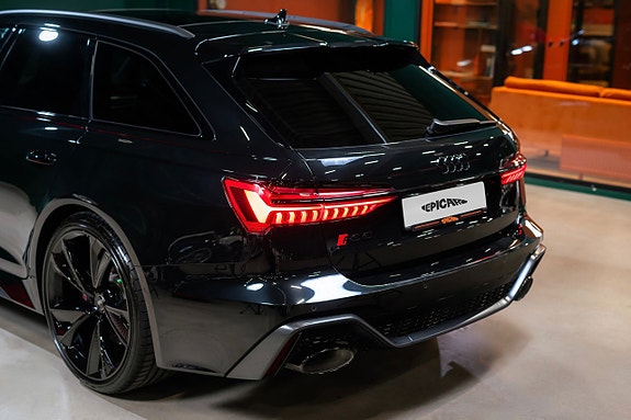 Audi RS6 4 of 21