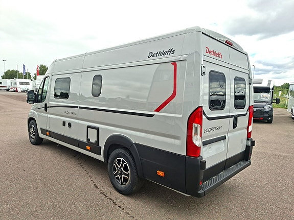 Dethleffs Globetrail 640 ES Active Automat Expedition Grey 3 of 21