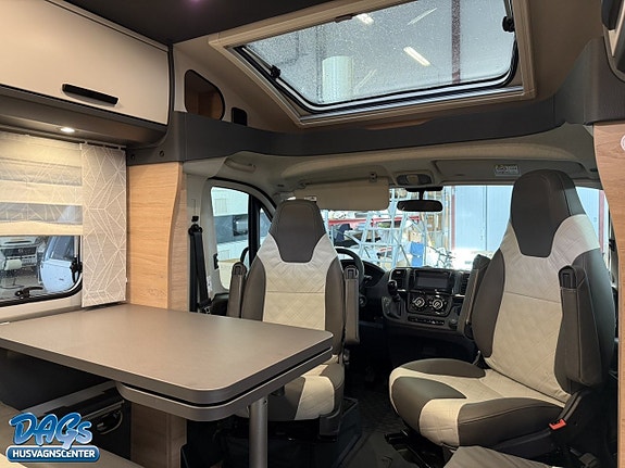 Knaus L!VE TI 700 MEG PLATINUM SELECTION 6 of 20