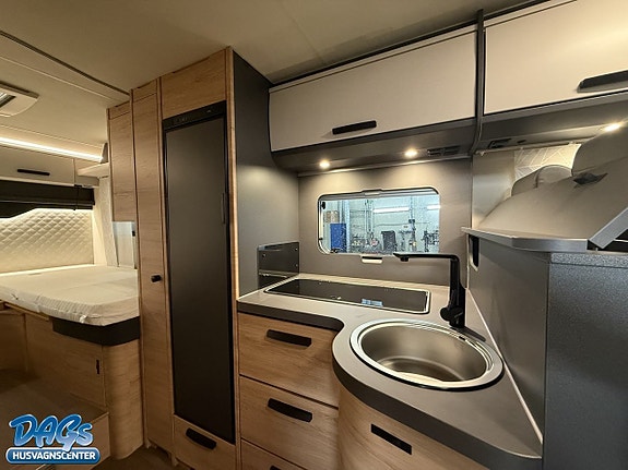 Knaus L!VE TI 700 MEG PLATINUM SELECTION 11 of 20
