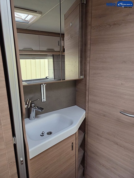 Knaus Sudwind 500 (60 years Edition) 9 of 11