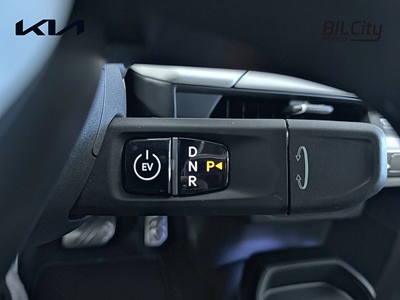 Kia EV4 13 of 21
