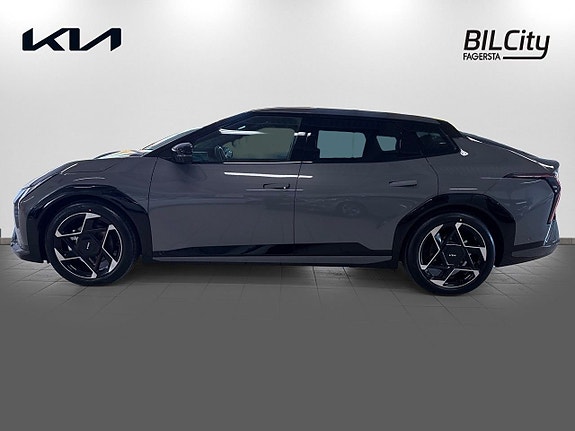Kia EV4 4 of 5