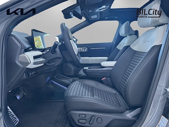 Kia EV4 8 of 21