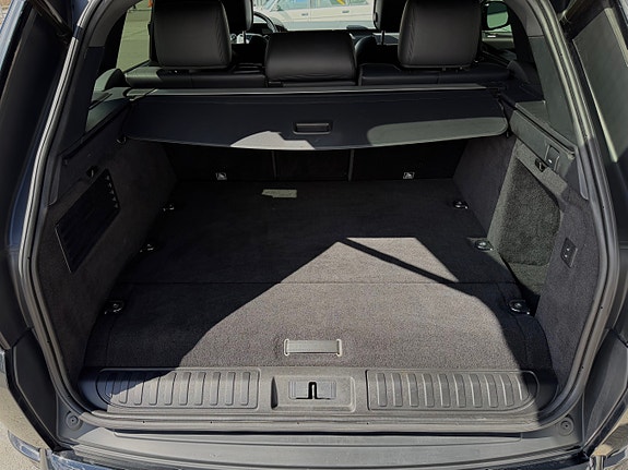 Land Rover Range Rover Sport 12 of 18