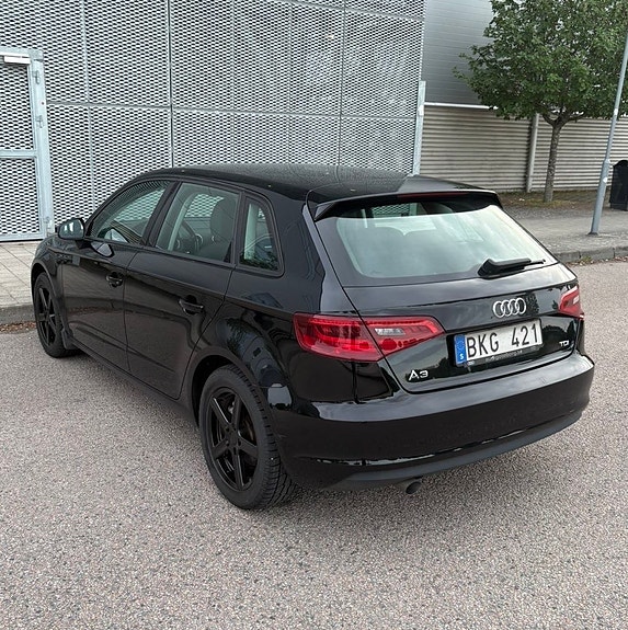 Audi A3 3 of 5