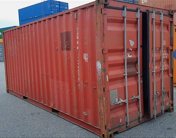 Begagnade 20 och 40-fots containrar i Norrköping– Till salu!