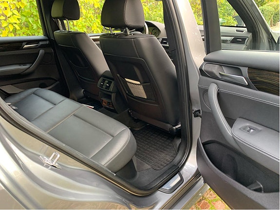 BMW X3 11 of 14