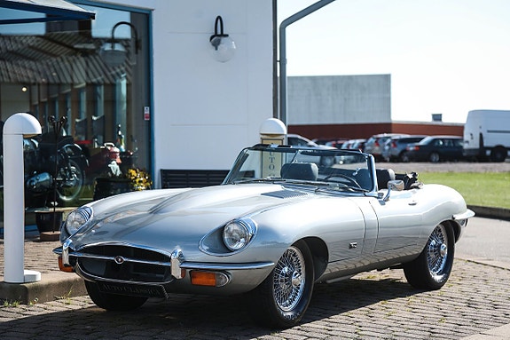 Jaguar E-TYPE 5 of 5