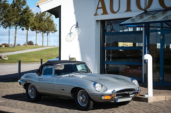 Jaguar E-TYPE 10 of 18