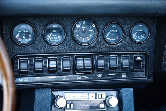 Jaguar E-TYPE 18 of 18