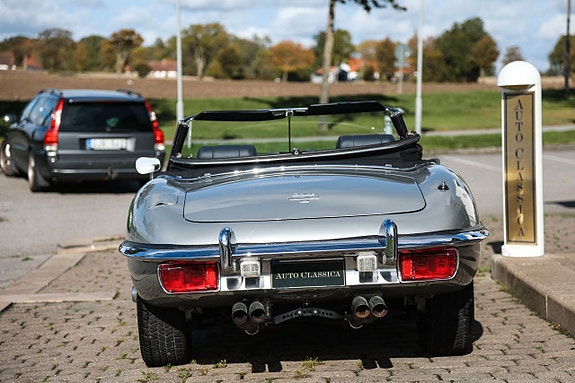 Jaguar E-TYPE 7 of 18