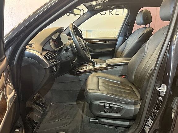 BMW X5 9 of 14
