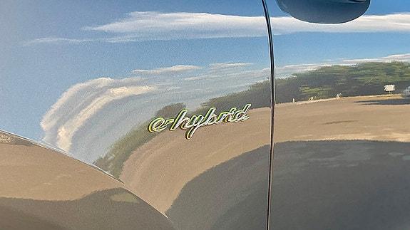 Porsche Cayenne 6 of 11