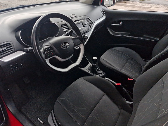 Kia Picanto 6 of 14