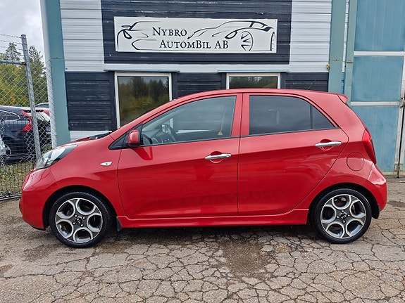 Kia Picanto 13 of 14