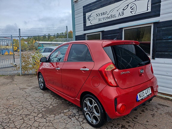Kia Picanto 12 of 14