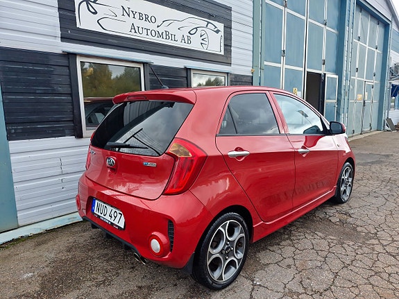 Kia Picanto 3 of 5