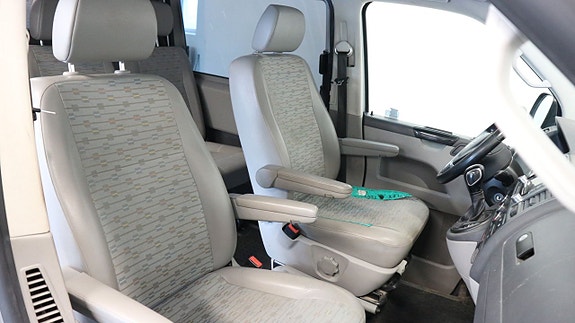 Volkswagen Transporter 19 of 22