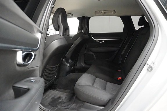 Volvo V90 12 of 21