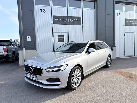 Volvo V90 2 of 5