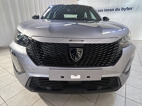Peugeot 2008 4 of 5