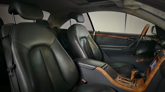 Mercedes-Benz CL55 15 of 23