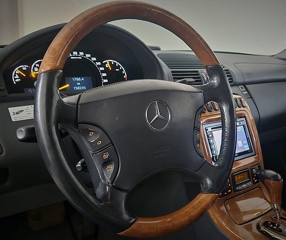 Mercedes-Benz CL55 8 of 23
