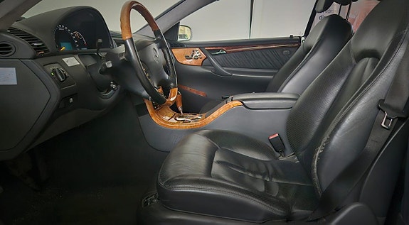 Mercedes-Benz CL55 13 of 23