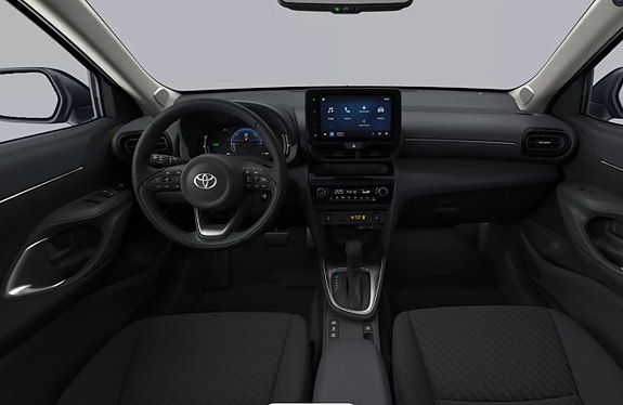 Toyota Yaris Cross 3 of 3