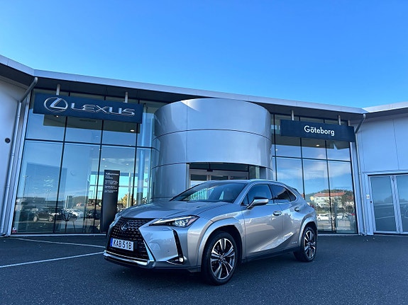 Lexus UX250h