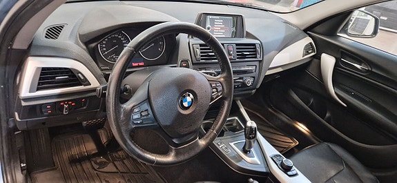 BMW 118d 13 of 15