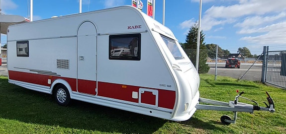 Kabe Classic 560 B2 KS Långbädd År 2015 med förtält år 2022