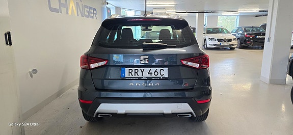 Seat Arona 4 of 5