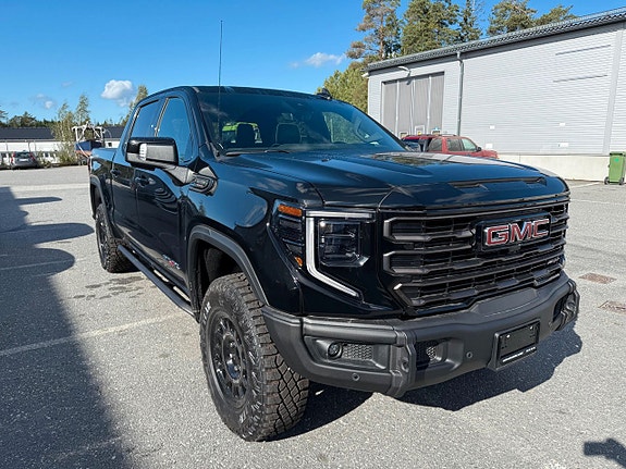 GMC Sierra