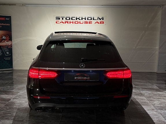 Mercedes-Benz E350 7 of 26