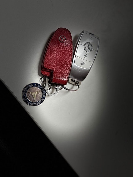 Mercedes-Benz E350 26 of 26