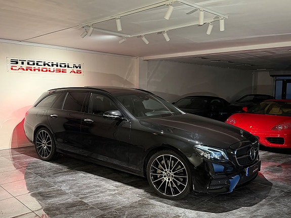 Mercedes-Benz E350 3 of 5