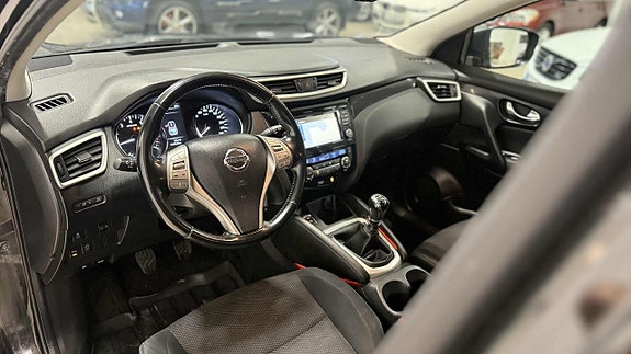 Nissan Qashqai 14 of 18