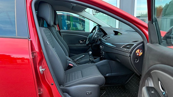 Renault Megane 5 of 30