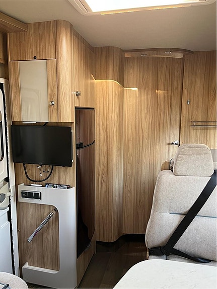 Hymer B678 7 of 15