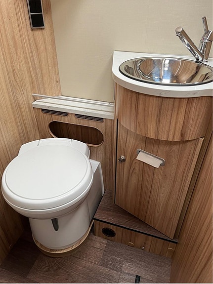 Hymer B678 12 of 15